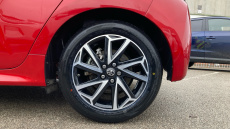 Toyota Yaris 1.5 Hybrid Design 5dr CVT Hybrid Hatchback